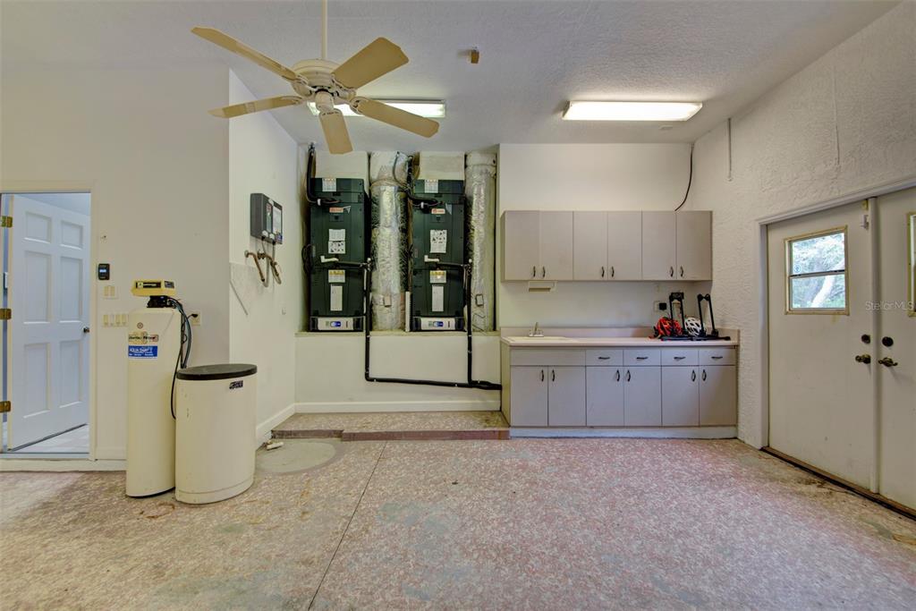 7333 Royal Oak Drive Spring Hill, FL 34607 - Photo 74 of 98