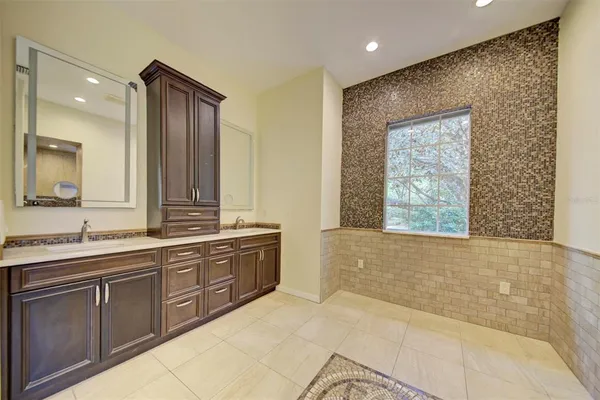 $765,900 | 7333 Royal Oak Drive, Spring Hill, FL 34607