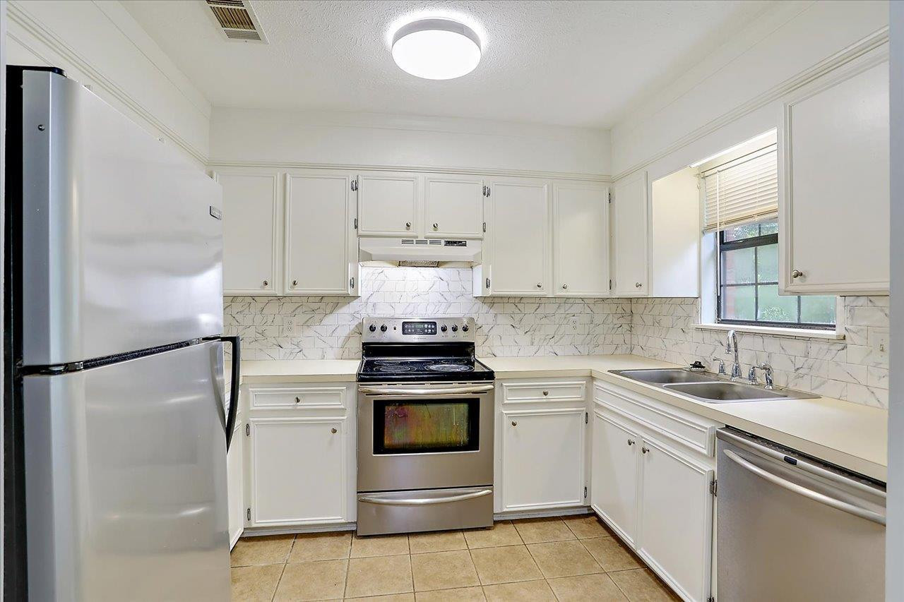460 Golden Ridge Drive Brandon, MS 39042 - Photo 3 of 28 Photo 3