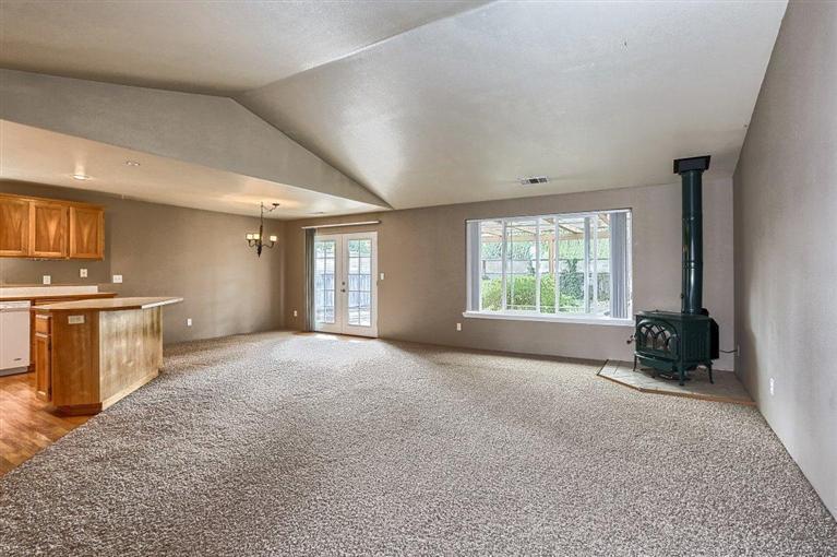 187 Autumn Ridge Court Talent, OR 97540 - Photo 7 of 25 Additional Photo