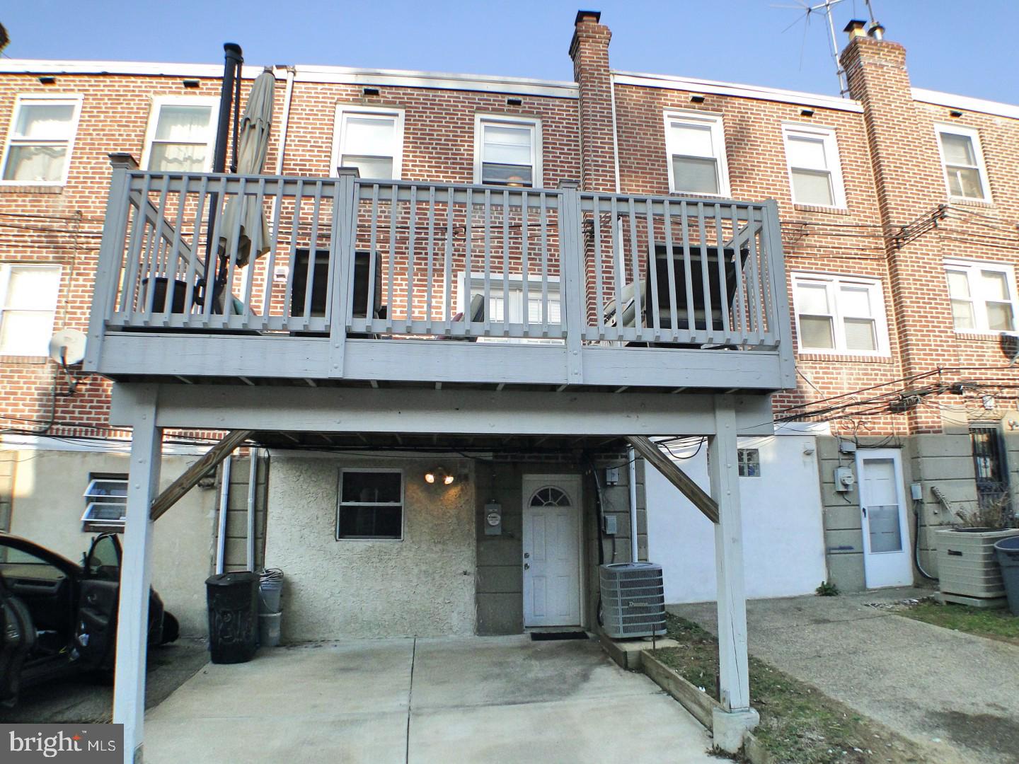 1816 Farrington Road Philadelphia, PA 19151 - Photo 28 of 29 Back of House