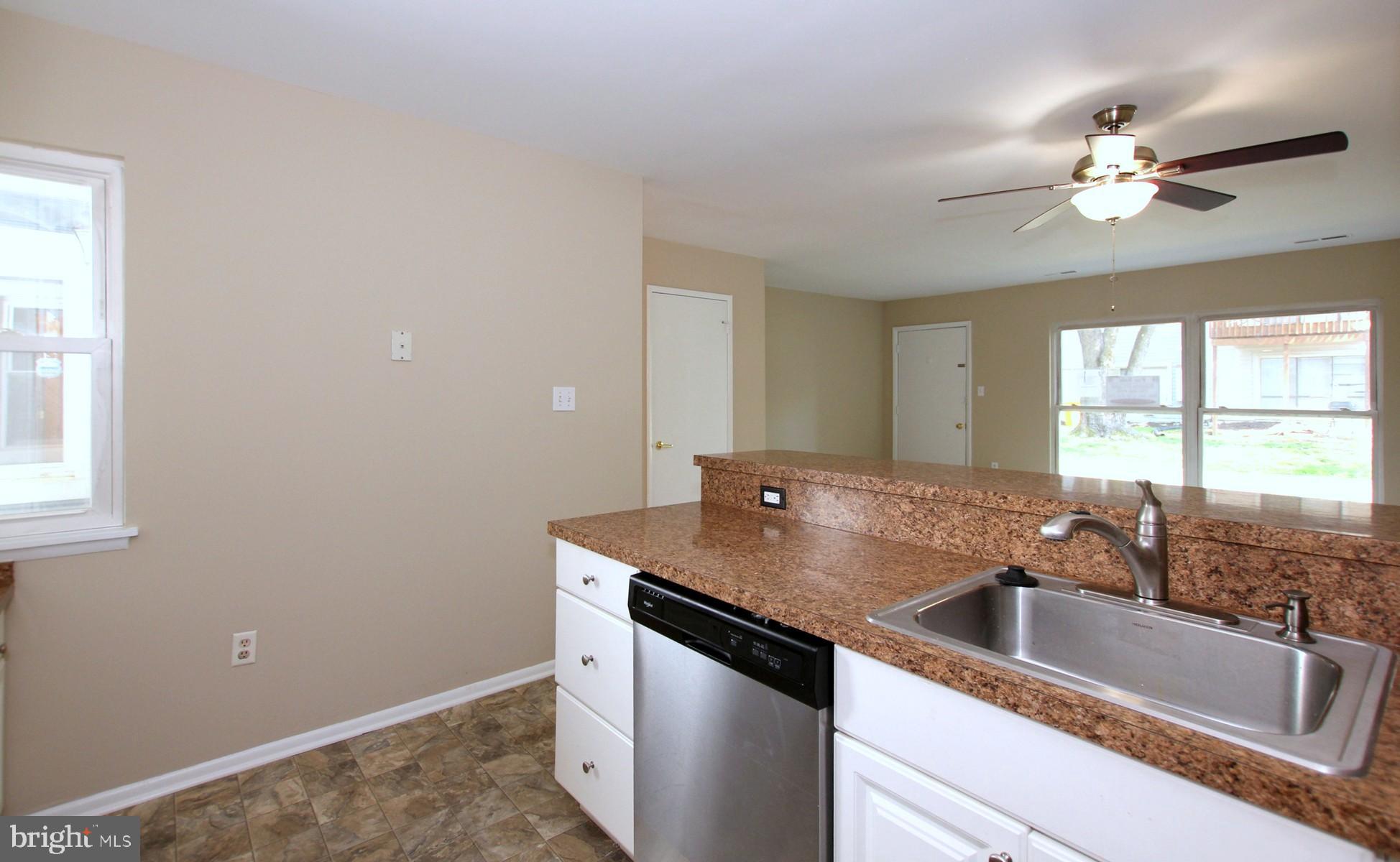 1623 Riedel Road Crofton, MD 21114 - Photo 11 of 21 Kitchen