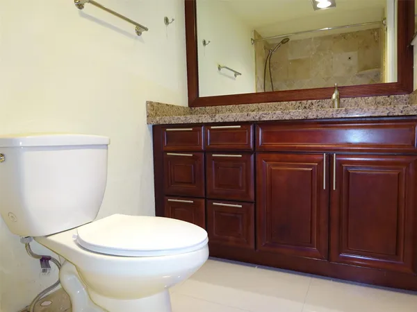 $1,950 | 2801 North Palm Aire Drive, Unit 308, Pompano Beach, FL 33069