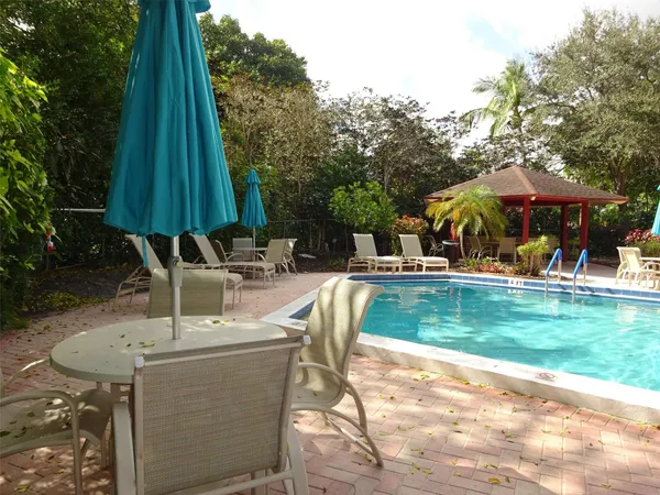 $1,950 | 2801 North Palm Aire Drive, Unit 308, Pompano Beach, FL 33069