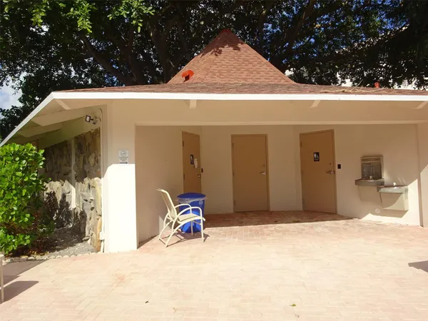 $1,950 | 2801 North Palm Aire Drive, Unit 308, Pompano Beach, FL 33069