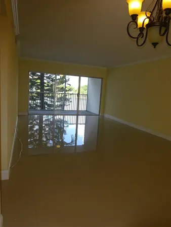 $1,950 | 2801 North Palm Aire Drive, Unit 308, Pompano Beach, FL 33069