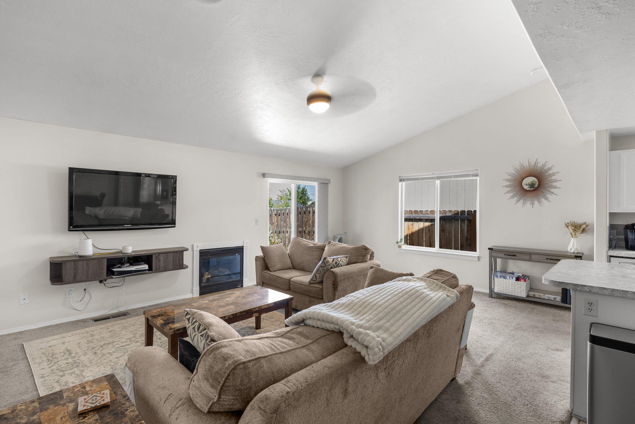 1468 Southwest 27th Street Redmond, OR 97756 - Photo 5 of 26 14-web-or-mls-_52A5336
