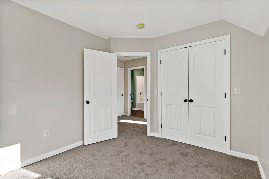 138 Point Grove Road Southwick, MA 01077 - Photo 26 of 37