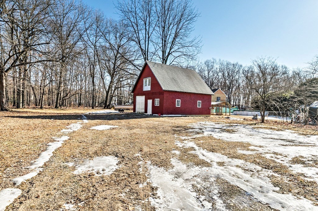 138 Point Grove Road Southwick, MA 01077 - Photo 30 of 37