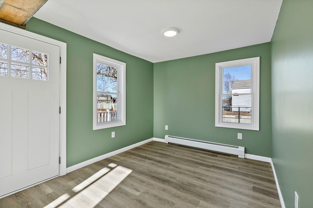 138 Point Grove Road Southwick, MA 01077 - Photo 5 of 37