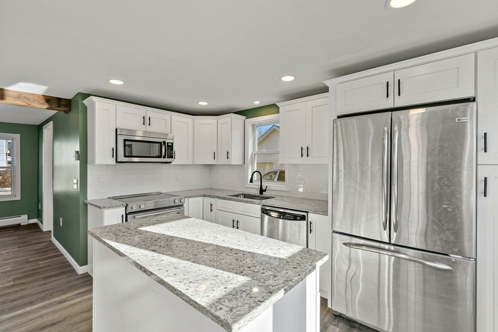 138 Point Grove Road Southwick, MA 01077 - Photo 6 of 37