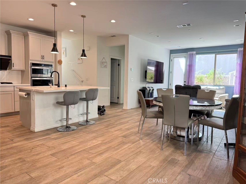 7579 Botany Street Chino, CA 91708 - Photo 3 of 28
