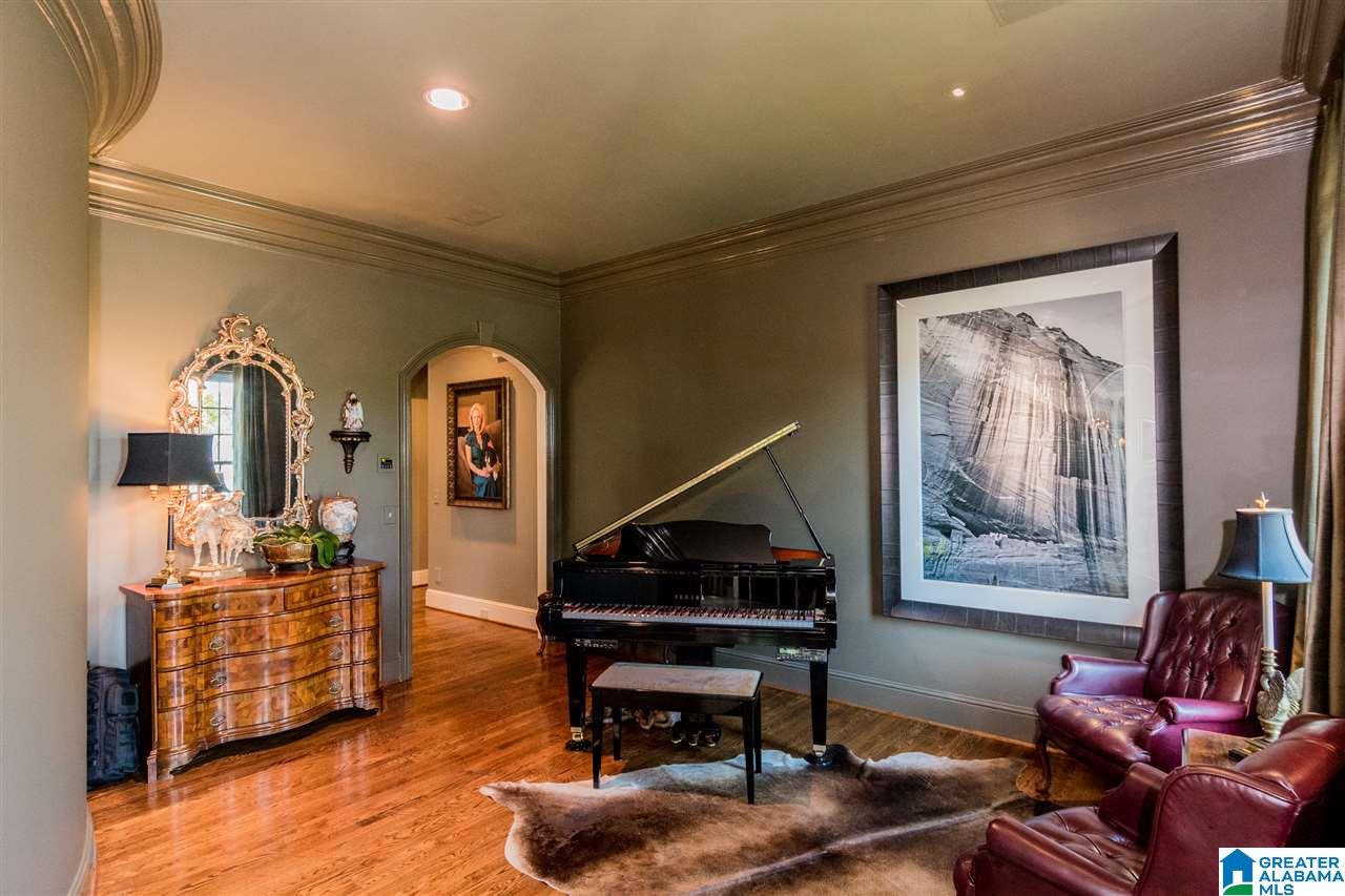1084 Greymoor Road Birmingham, AL 35242 - Photo 5 of 50