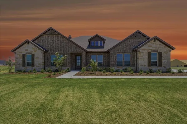 $594,900 | 2408 Quartz Street, Krum, TX 76249