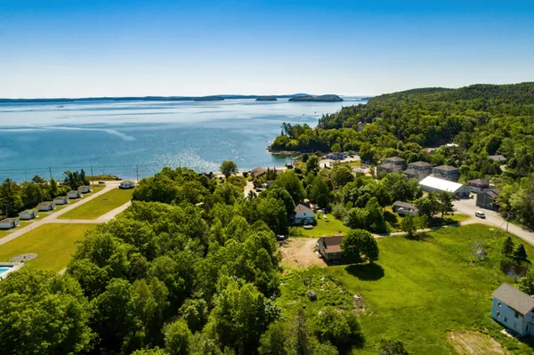 $775,000 | 5 Applewood Lane, Unit 5, Bar Harbor, ME 04609