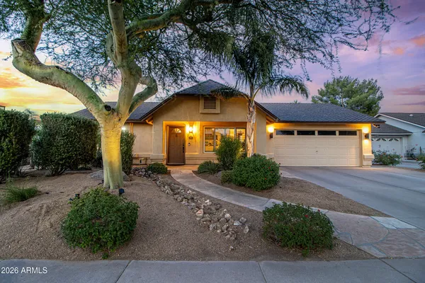 $535,000 | 633 North Dustin Lane, Chandler, AZ 85226