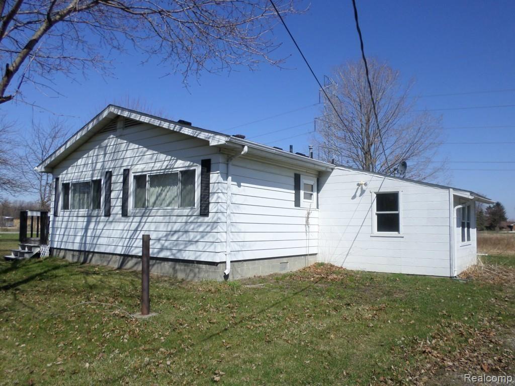 4461 Palms Road Casco, MI 48064 - Photo 3 of 22