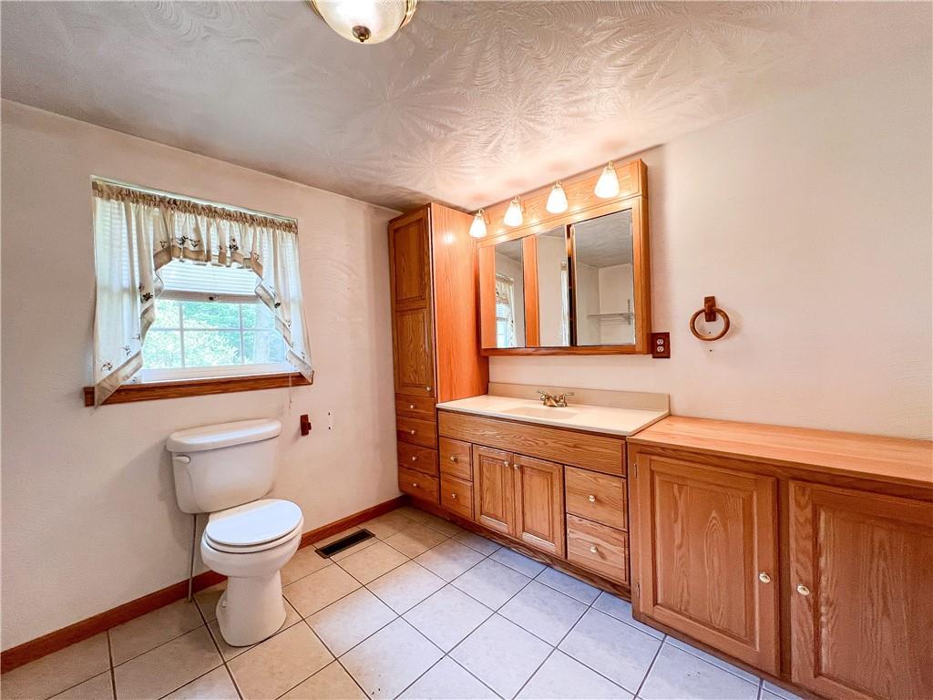2235 Branchton Road Hilliards, PA 16040 - Photo 18 of 30 Gallery Image 18