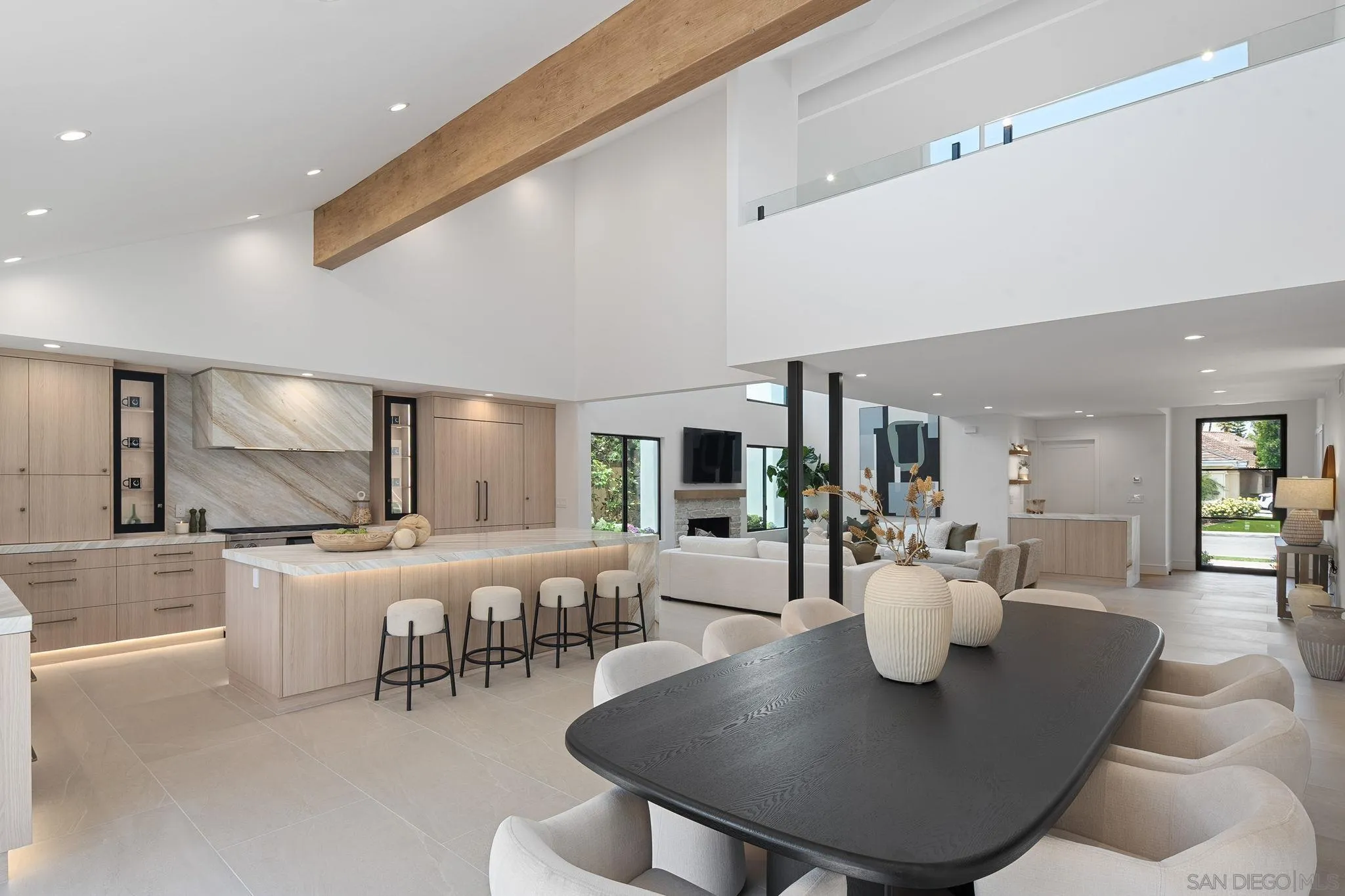 3835 Via Reposo Rancho Santa Fe, CA 92091 - Photo 15 of 34 a view of a dining room with furniture