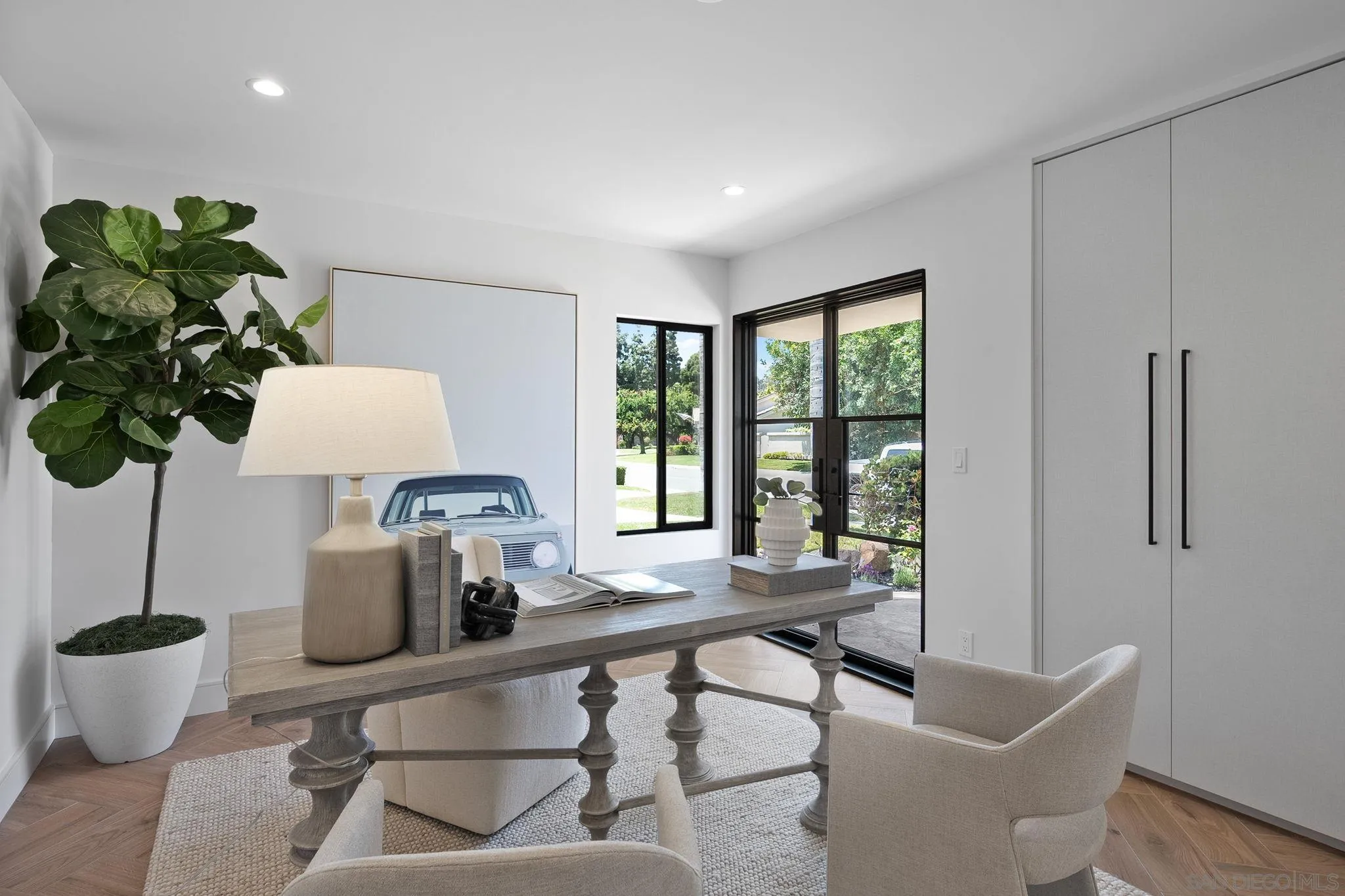3835 Via Reposo Rancho Santa Fe, CA 92091 - Photo 21 of 34 a living room with furniture potted plant and window