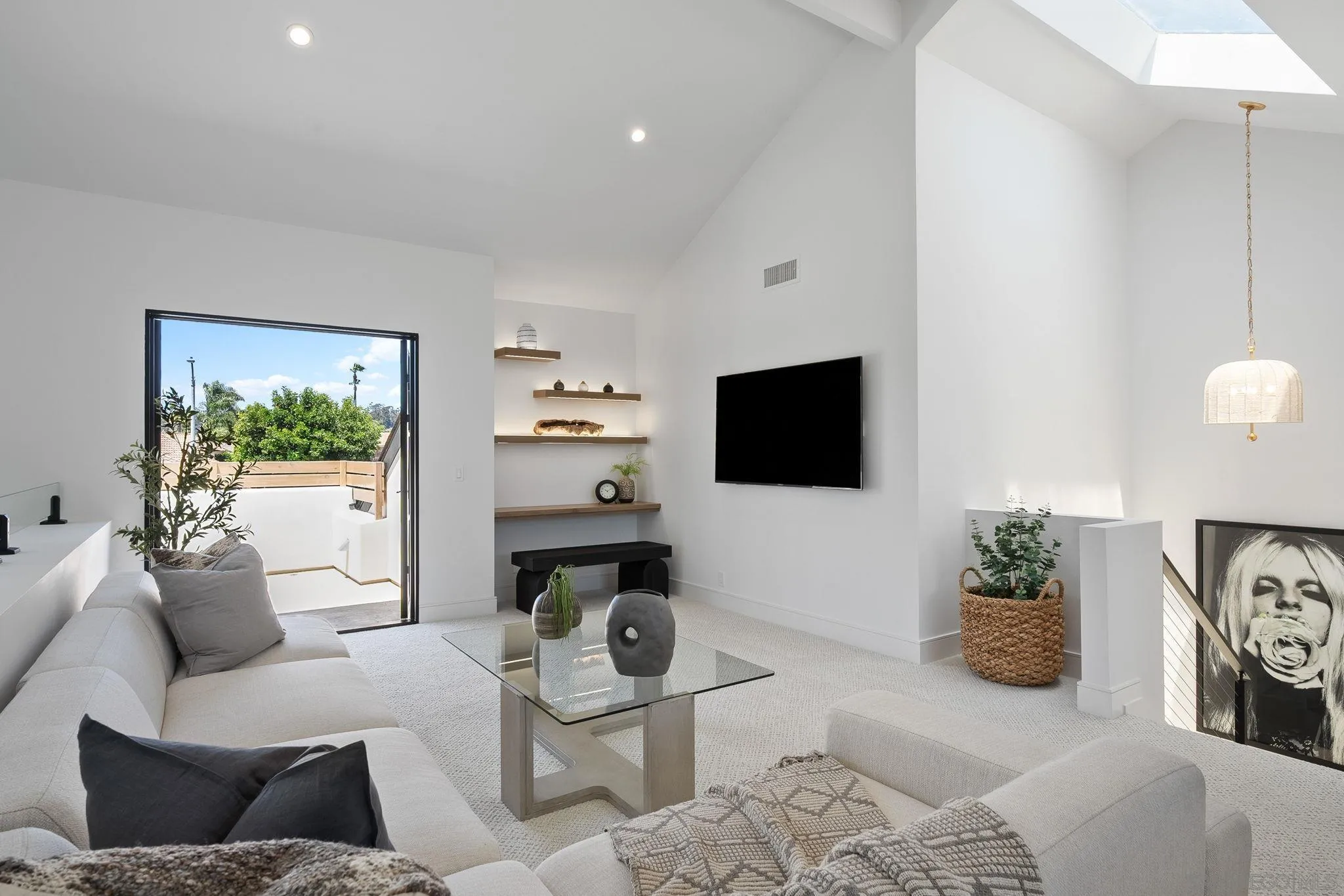 3835 Via Reposo Rancho Santa Fe, CA 92091 - Photo 29 of 34 a living room with furniture and a flat screen tv
