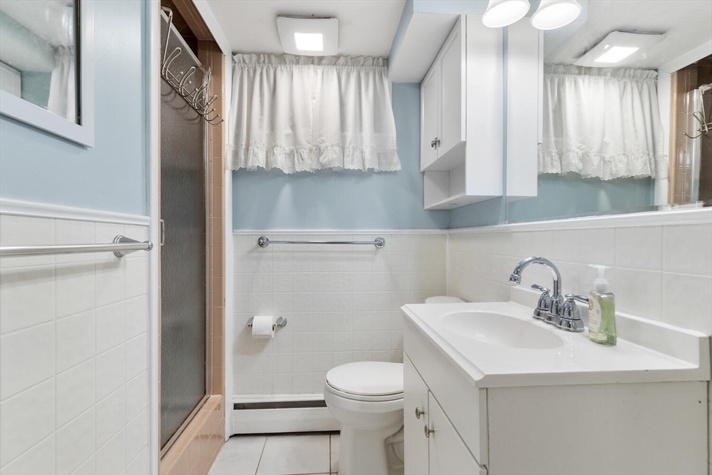 22 Indian Hill Road Wakefield, MA 01880 - Photo 29 of 37