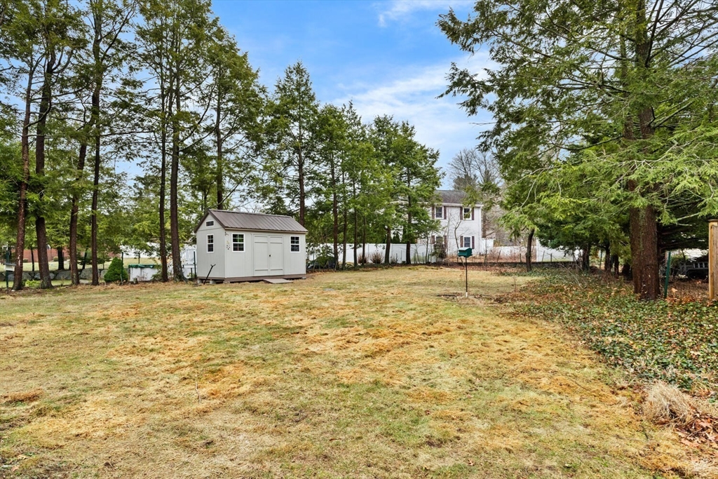 22 Indian Hill Road Wakefield, MA 01880 - Photo 35 of 37