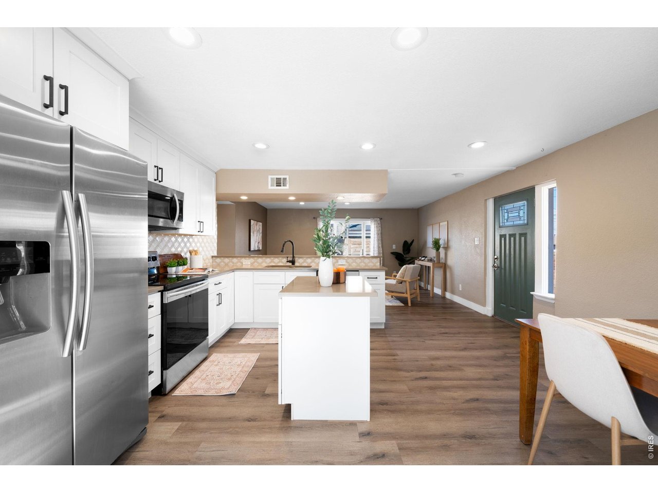 1030 Stuart Street Denver, CO 80204 - Photo 5 of 27