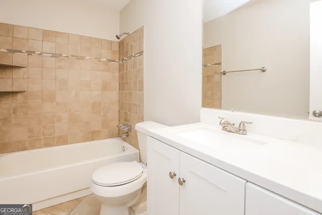 $1,995 | 4461 Shiloh Hills Drive, Snellville, GA 30039