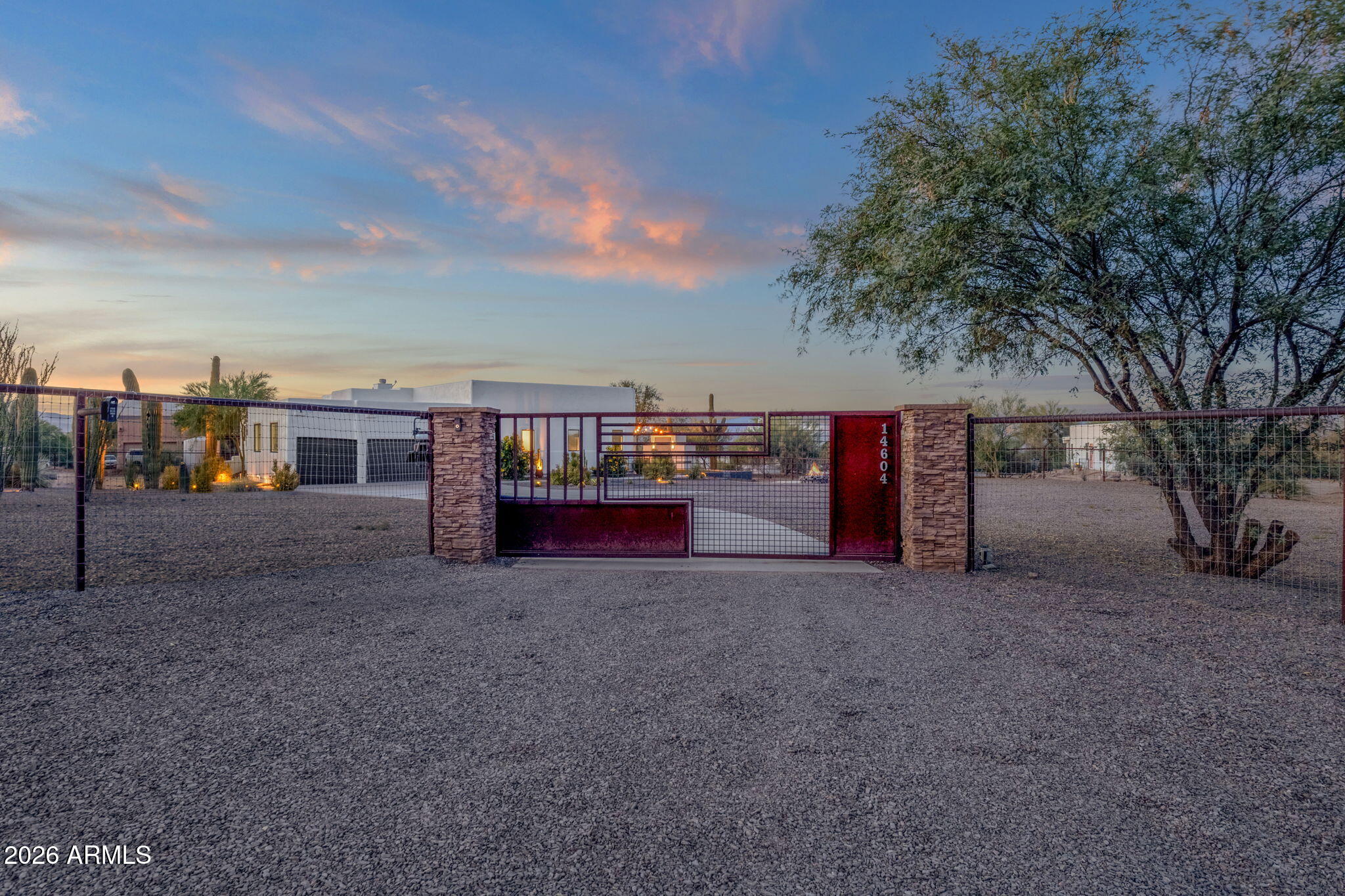 14604 East Peak View Road Scottsdale, AZ 85262 - Photo 3 of 55