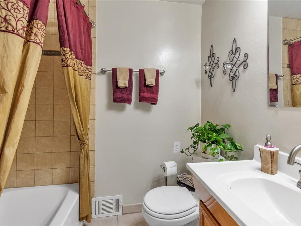 106 Ramage Road Pittsburgh, PA 15214 - Photo 11 of 24 Gallery Image 11