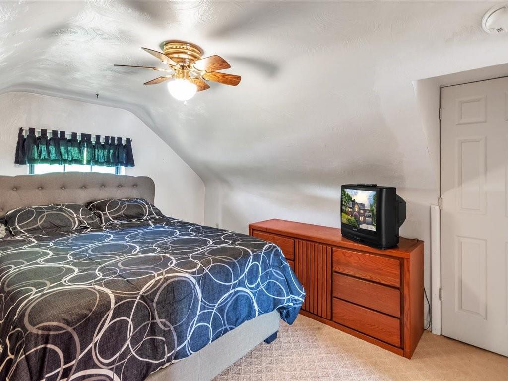 106 Ramage Road Pittsburgh, PA 15214 - Photo 17 of 24 Gallery Image 17