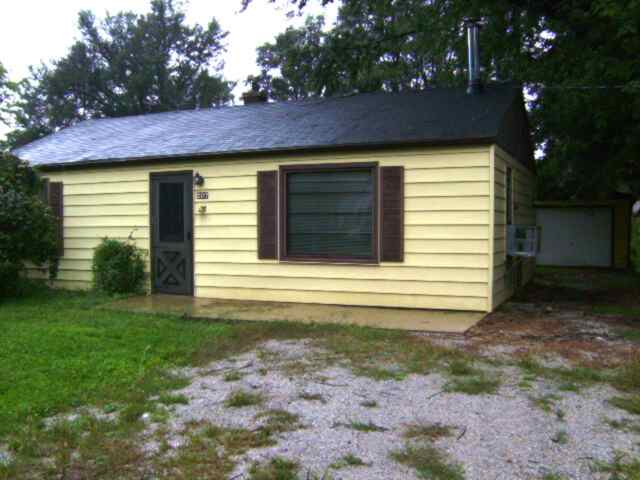207 Florida Street Washington, IL 61571 - Photo 1 of 5 Gallery Image 1