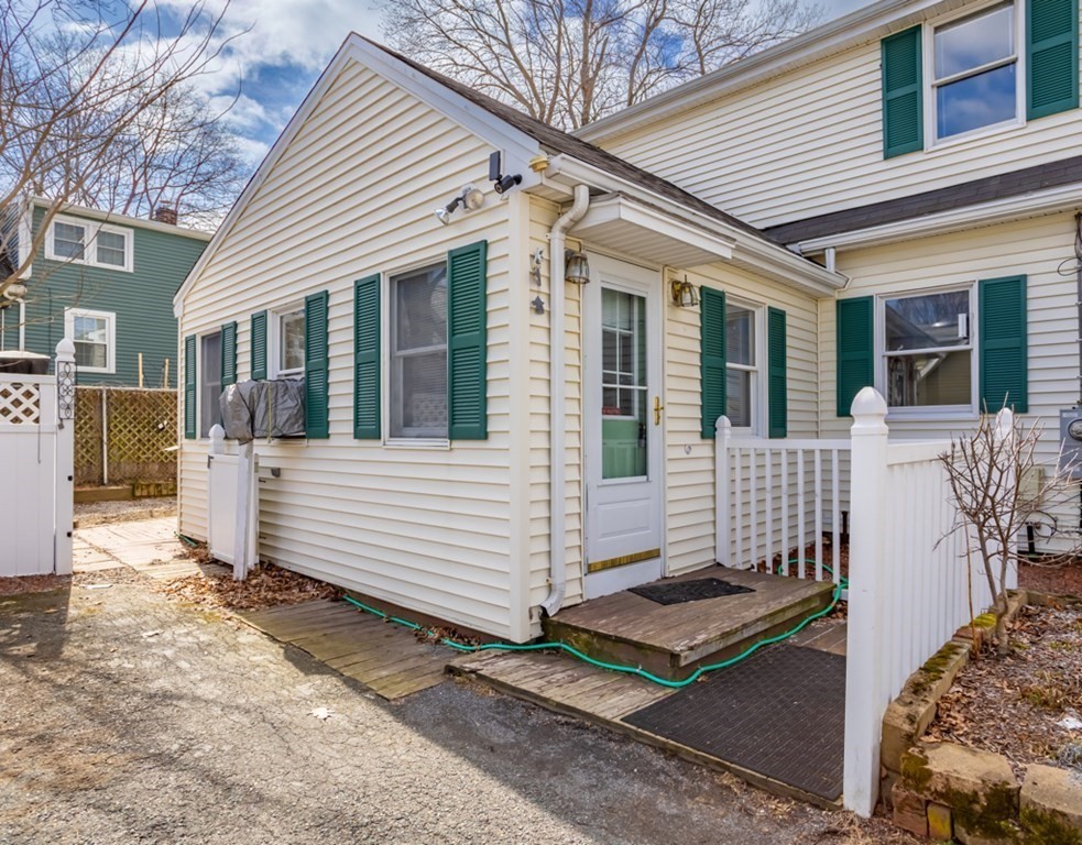 56 Lancaster Road Arlington, MA 02476 - Photo 9 of 30 Gallery Image 9