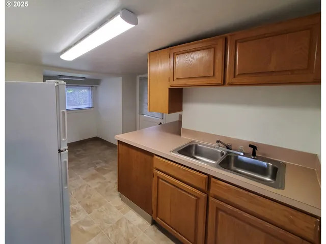 $395,000 | 21 Northeast 5th Street, Gresham, OR 97030