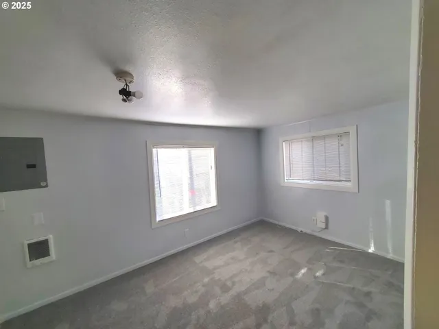 $395,000 | 21 Northeast 5th Street, Gresham, OR 97030