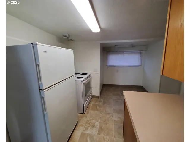 $395,000 | 21 Northeast 5th Street, Gresham, OR 97030