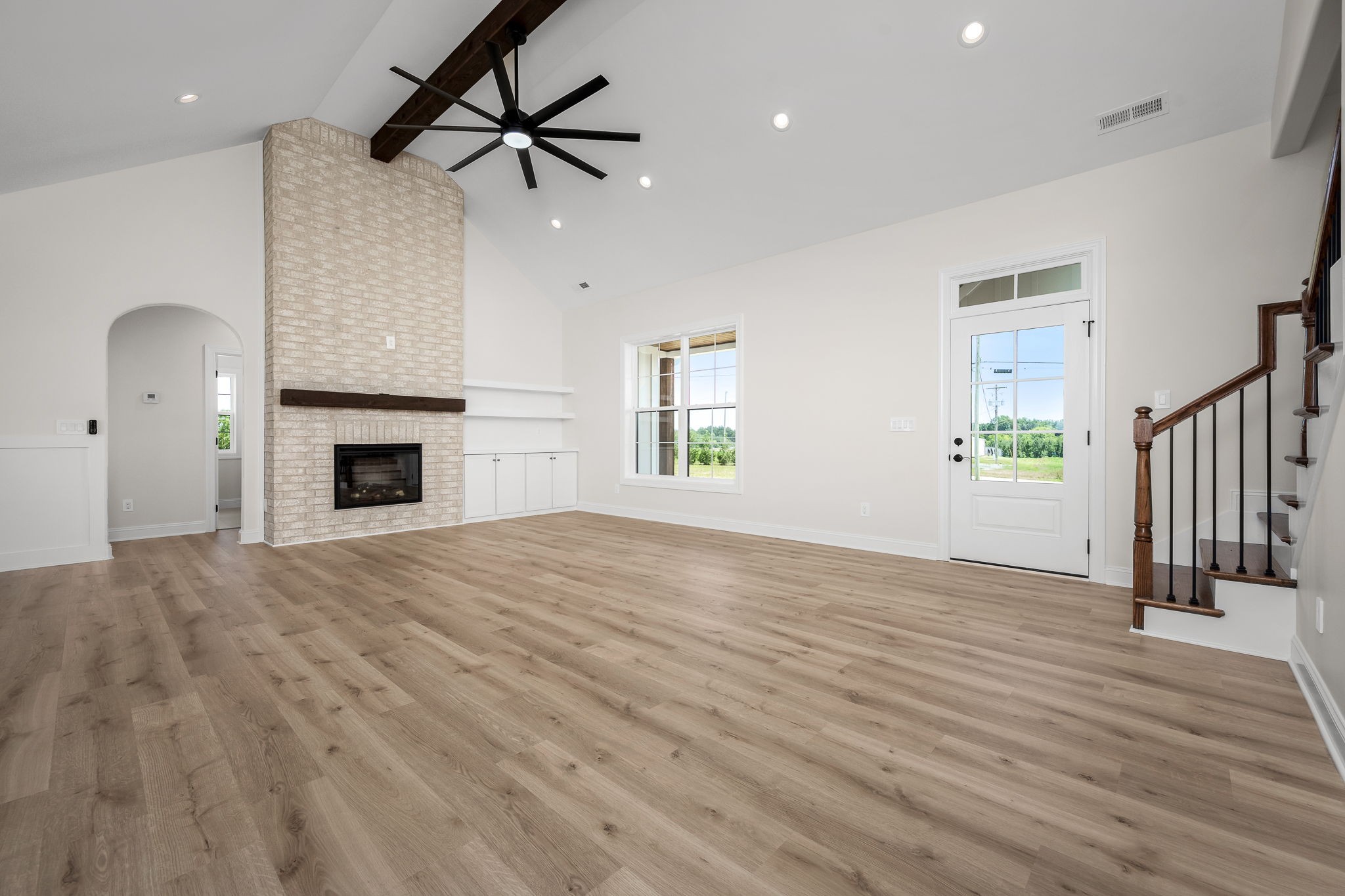 6918 Shelbyville Road Morrison, TN 37357 - Photo 9 of 46