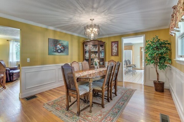 39 Fredrickson Road Billerica, MA 01821 - Photo 9 of 30 Gallery Image 9
