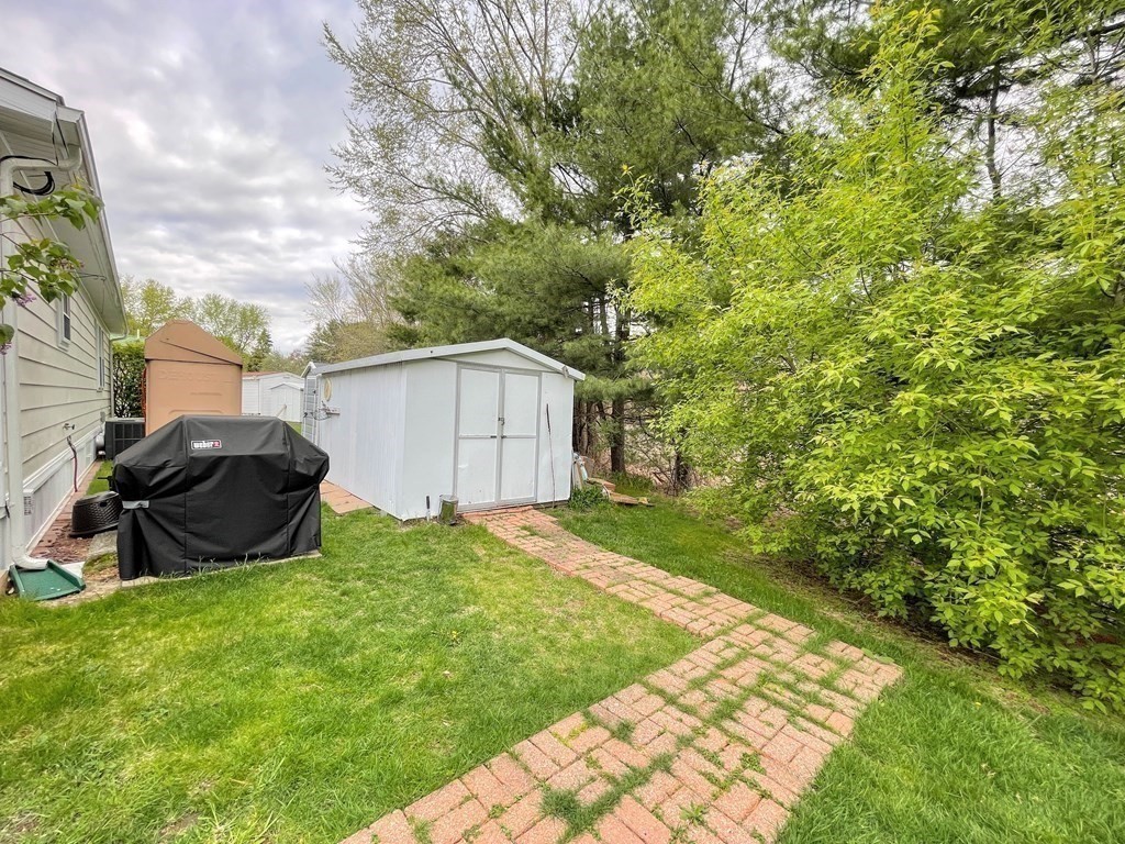 239 Ayer Road, Unit 88 Littleton, MA 01460 - Photo 12 of 21 Gallery Image 12
