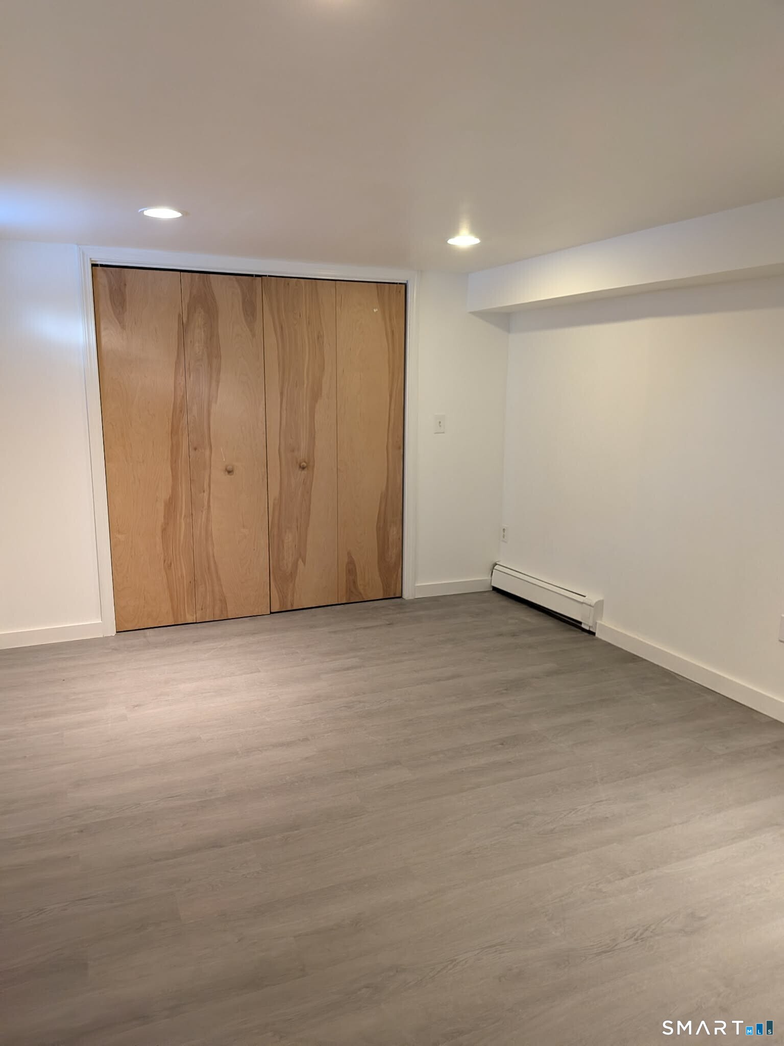 20 Liberty Street Vernon, CT 06066 - Photo 14 of 18