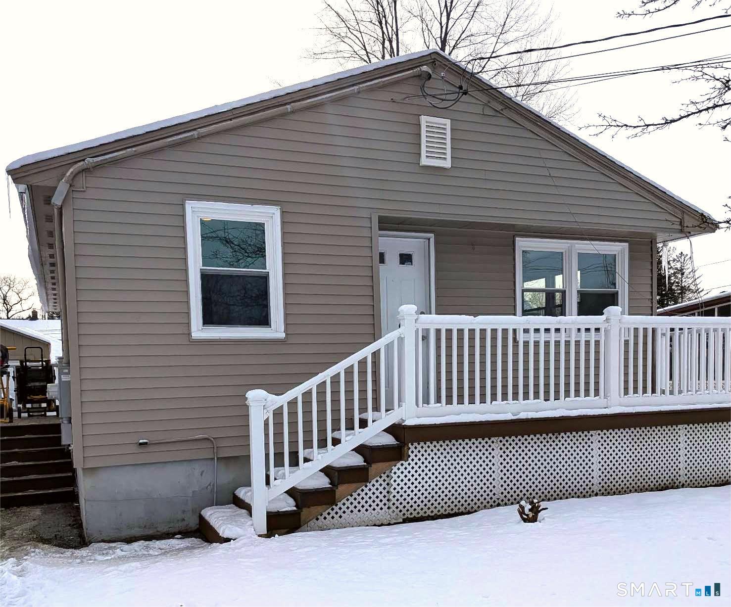 20 Liberty Street Vernon, CT 06066 - Photo 2 of 18