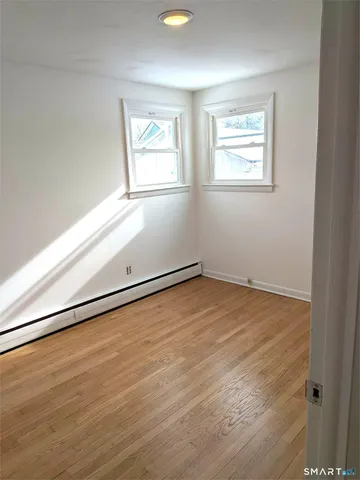 $314,900 | 20 Liberty Street, Vernon, CT 06066