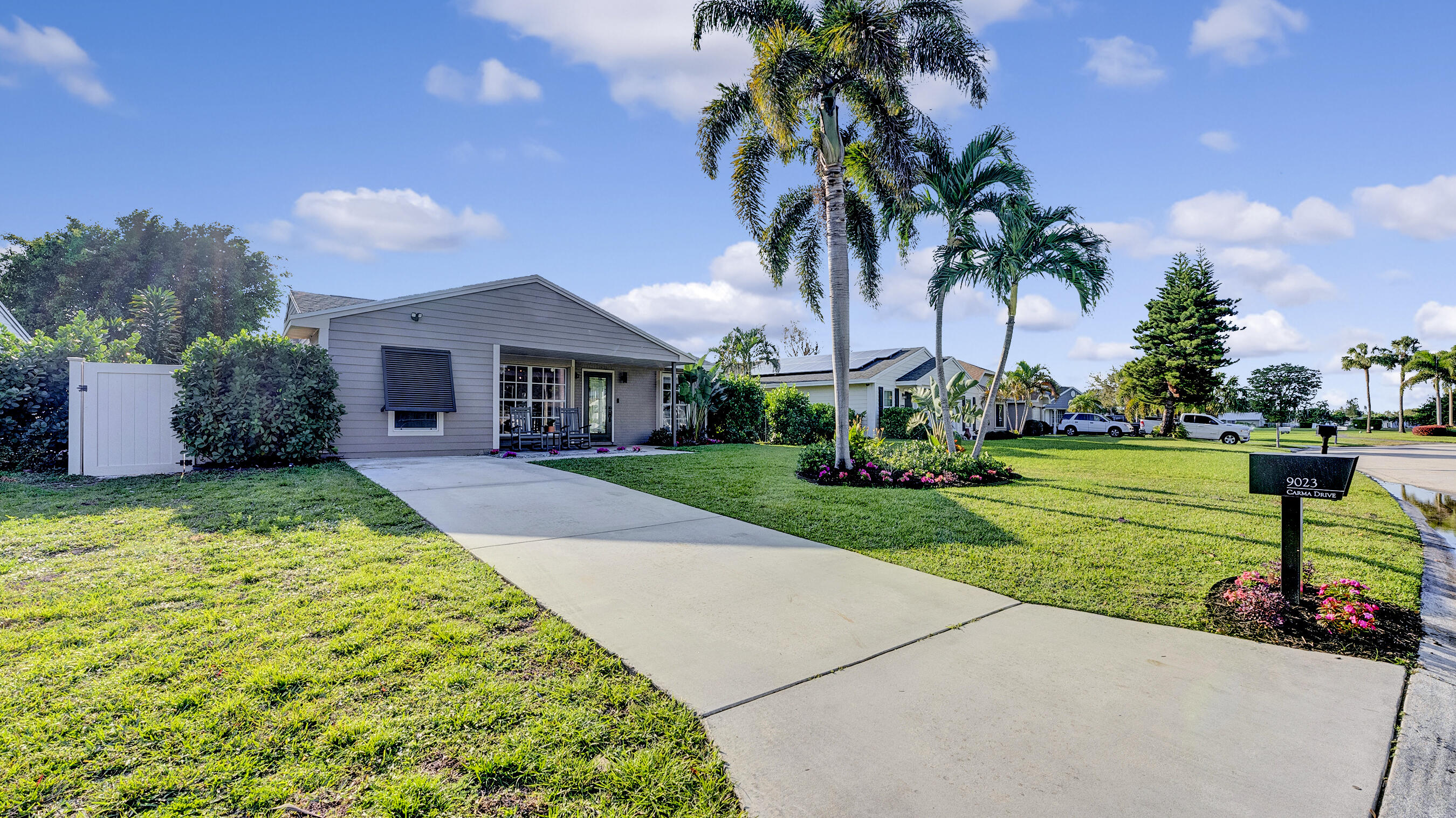 9023 Carma Drive Boynton Beach, FL 33472 - Photo 5 of 42 DSC00783