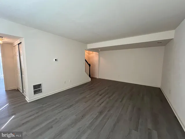 $2,100 | 9639 Hagel Circle, Lorton, VA 22079