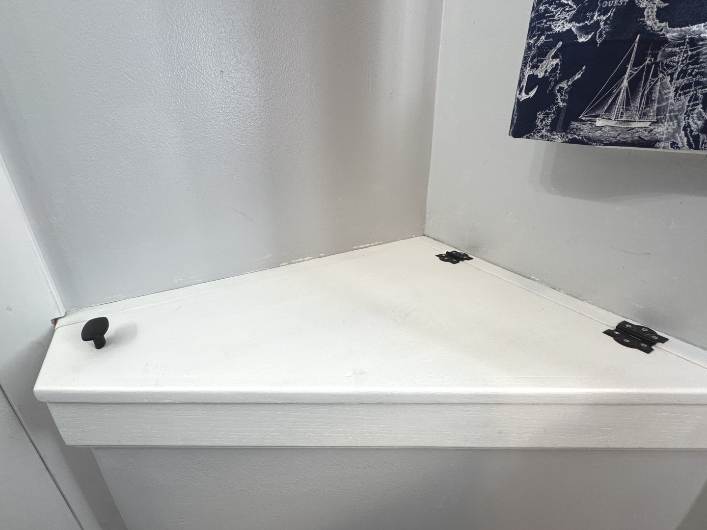 3288 South Hieland Road St. Anne, IL 60964 - Photo 27 of 45 a bathroom with a bathtub