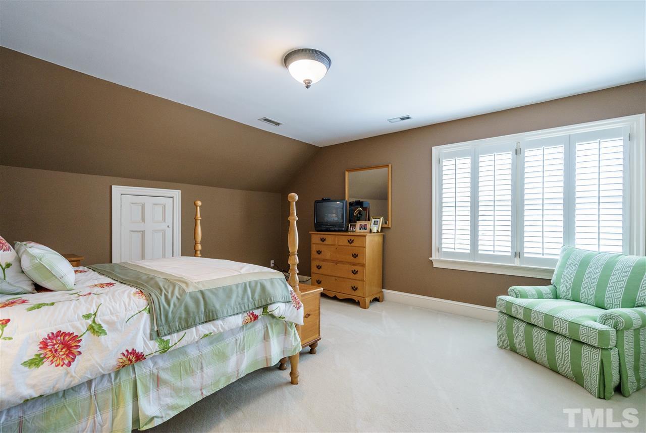 2911 Hostetler Street Raleigh, NC 27609 - Photo 16 of 25