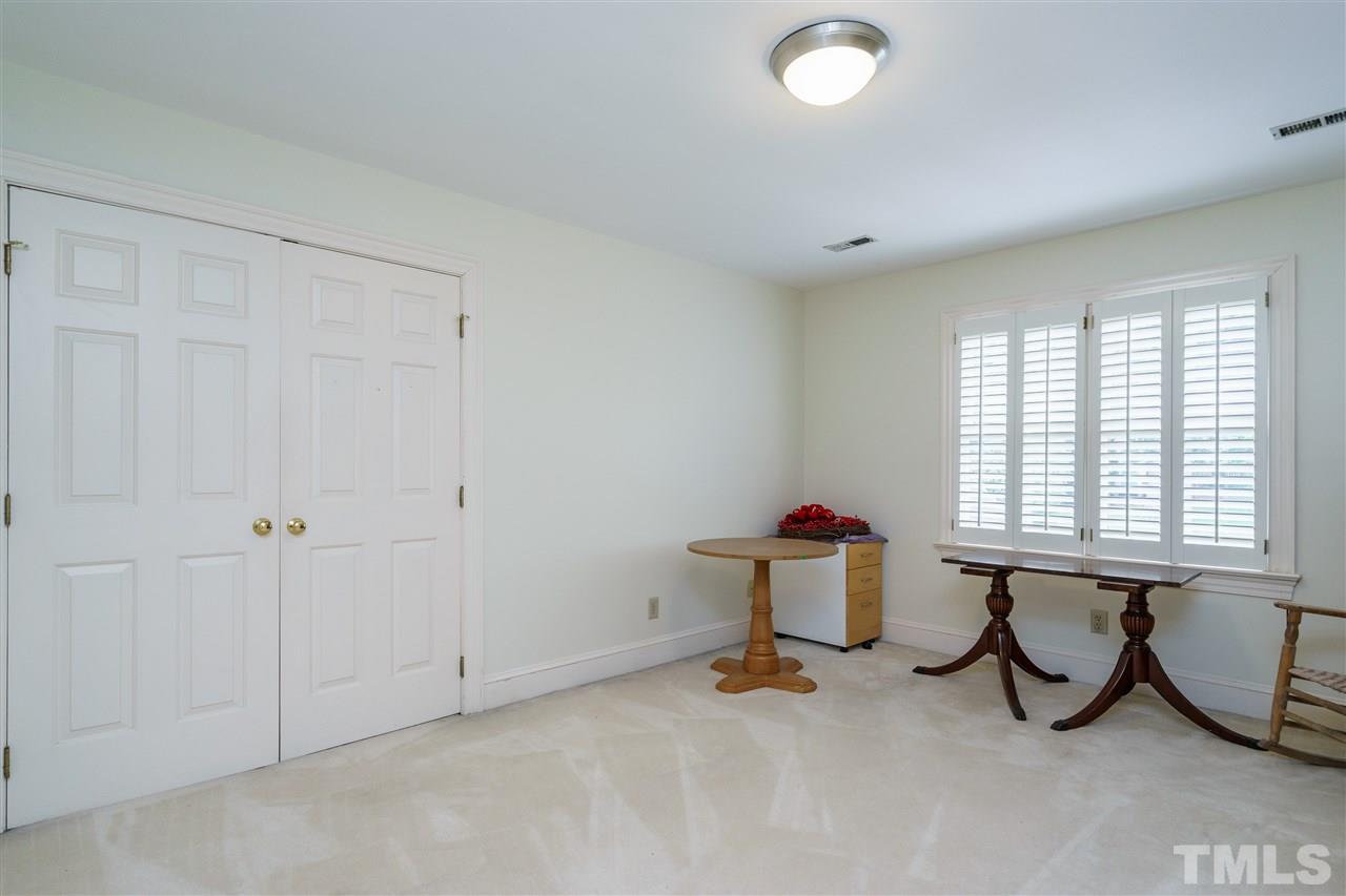 2911 Hostetler Street Raleigh, NC 27609 - Photo 19 of 25