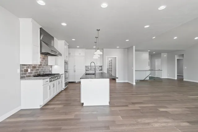 $1,489,900 | 167 Fox Shores Drive, Wrightstown, WI 54180