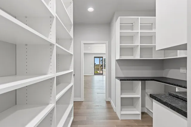 $1,489,900 | 167 Fox Shores Drive, Wrightstown, WI 54180